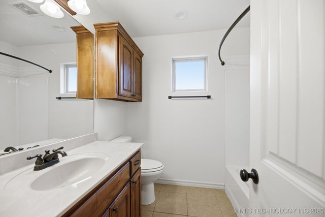 1231 W Keeling Avenue, Sapulpa, OK 74066