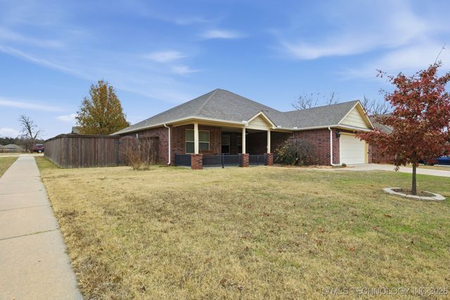 1231 W Keeling Avenue, Sapulpa, OK 74066