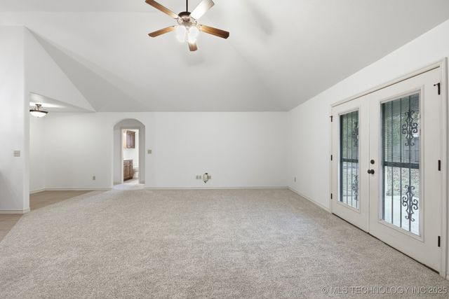 1231 W Keeling Avenue, Sapulpa, OK 74066