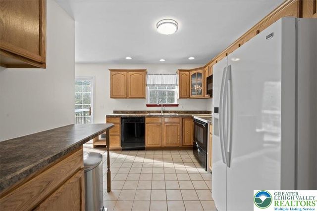 260 Forest Inn Road, Towamensing Twp, PA 18235