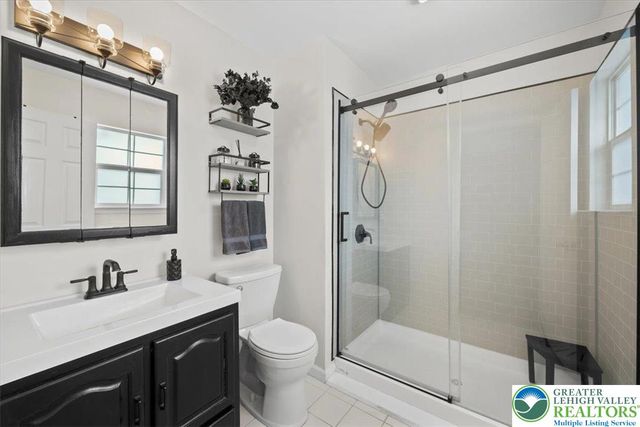 260 Forest Inn Road, Towamensing Twp, PA 18235