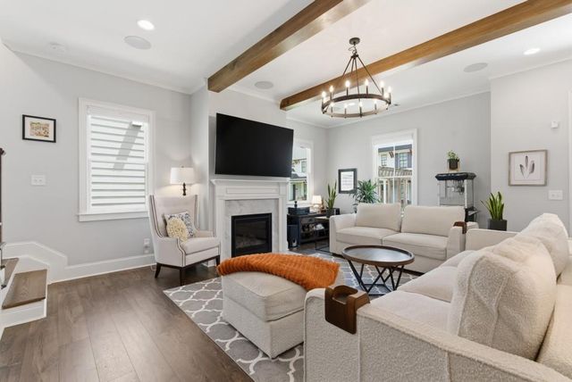 1822 Commons Circle, Brookhaven, GA 30341