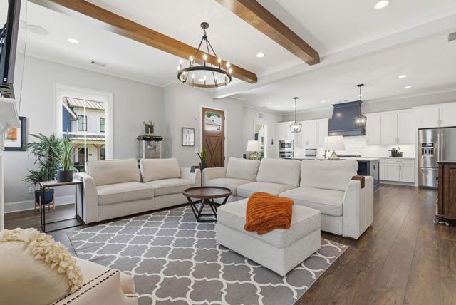 1822 Commons Circle, Brookhaven, GA 30341