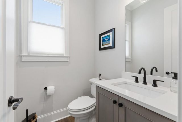 1822 Commons Circle, Brookhaven, GA 30341