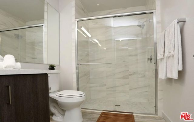 1249 S Grand Avenue 517, Los Angeles, CA 90015