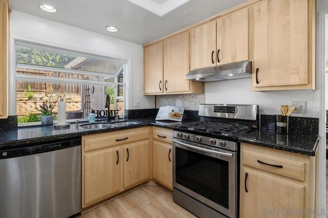 1095 Paseo Entrada, Chula Vista, CA 91910