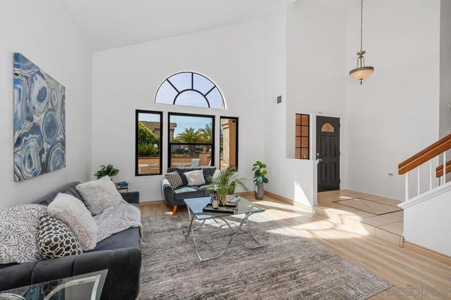 1095 Paseo Entrada, Chula Vista, CA 91910