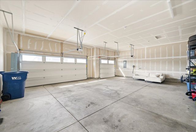 19715 E 11th Ave, Spokane Valley, WA 99016