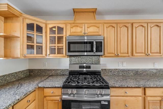 245 Deep Dell Rd, San Diego, CA 92114