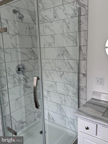 27 W COLLINGSWOOD AVE, Oaklyn, NJ 08107