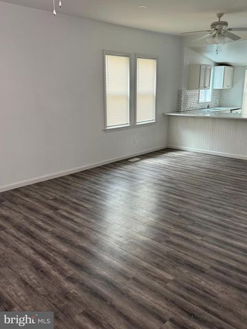 27 W COLLINGSWOOD AVE, Oaklyn, NJ 08107