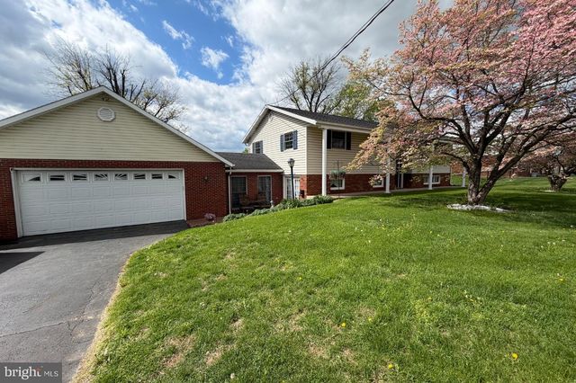 328 WAYBURN STREET, Greencastle, PA 17225