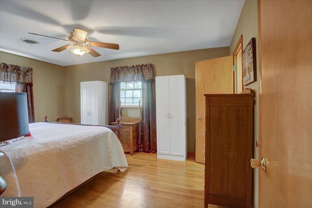 328 WAYBURN STREET, Greencastle, PA 17225