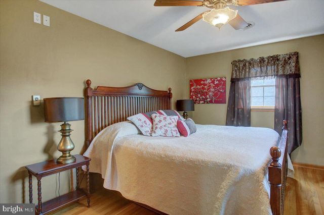 328 WAYBURN STREET, Greencastle, PA 17225