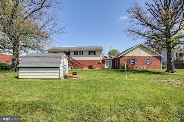 328 WAYBURN STREET, Greencastle, PA 17225