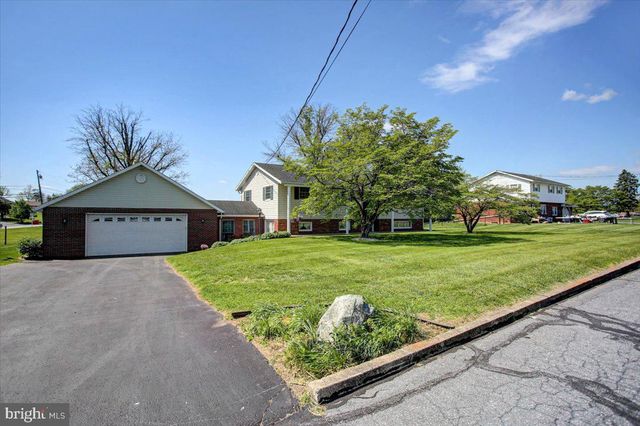 328 WAYBURN STREET, Greencastle, PA 17225