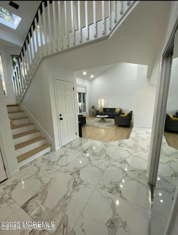 604 Van Note Parkway, Oakhurst, NJ 07755