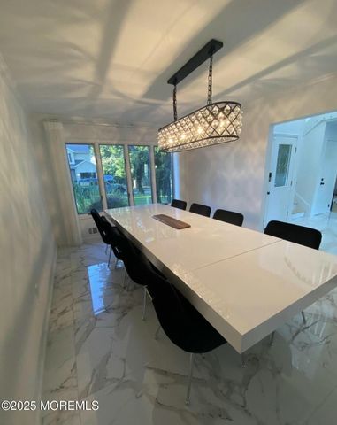 604 Van Note Parkway, Oakhurst, NJ 07755