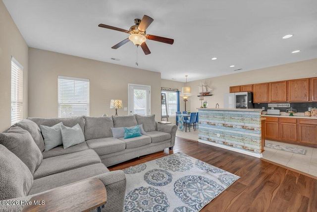 777 Bonaire Road, Wilmington, NC 28412