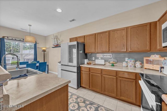 777 Bonaire Road, Wilmington, NC 28412