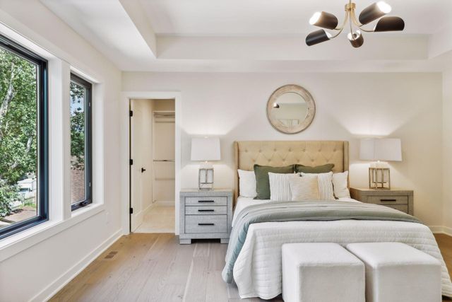 5304 Hollywood Road, Edina, MN 55436