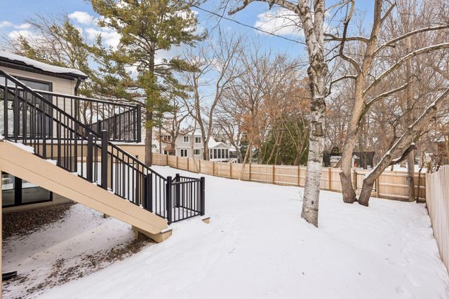 5304 Hollywood Road, Edina, MN 55436