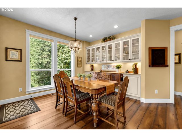 102 Nw 164TH St, Ridgefield, WA 98642