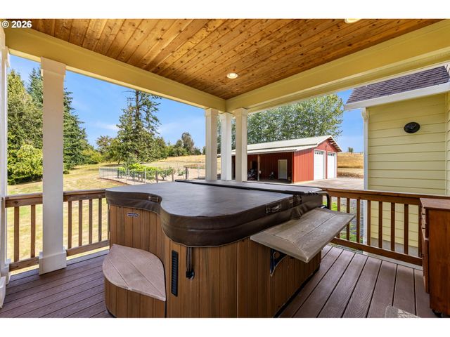 102 Nw 164TH St, Ridgefield, WA 98642