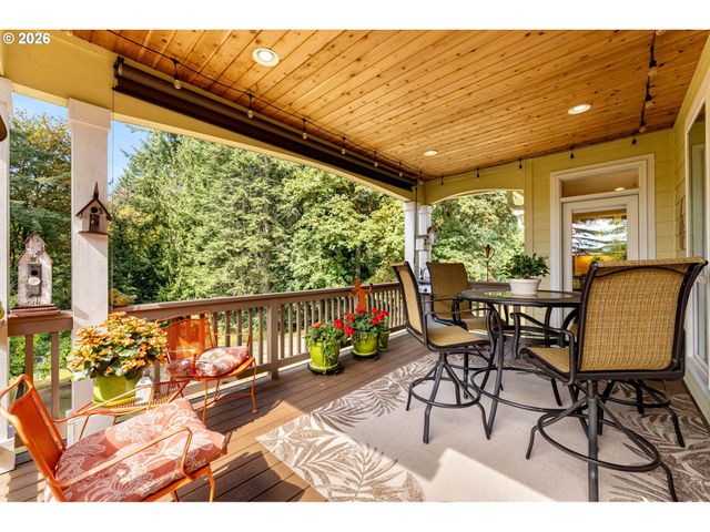 102 Nw 164TH St, Ridgefield, WA 98642