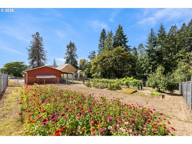 102 Nw 164TH St, Ridgefield, WA 98642