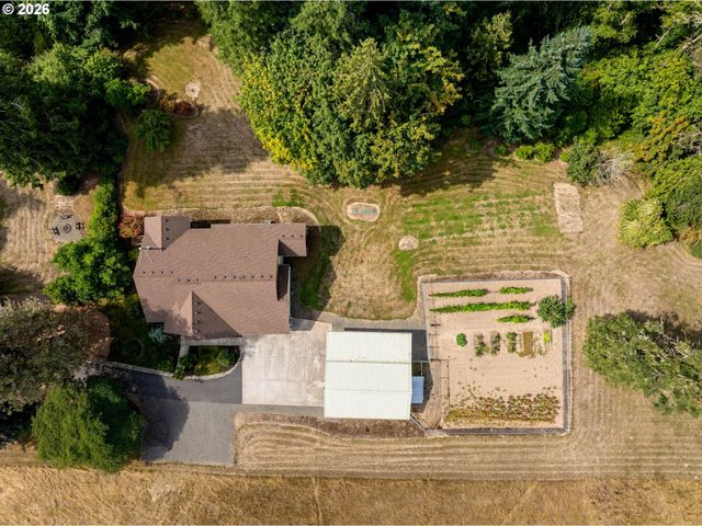 102 Nw 164TH St, Ridgefield, WA 98642