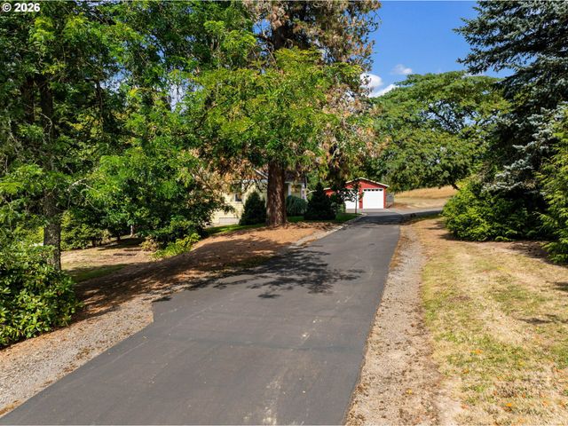 102 Nw 164TH St, Ridgefield, WA 98642