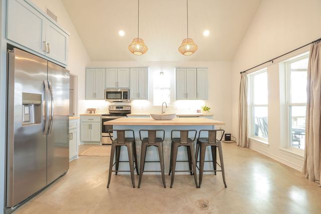 17225 Lake Side Drive, Flint, TX 75762