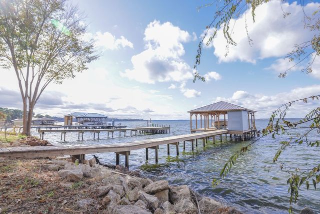 17225 Lake Side Drive, Flint, TX 75762