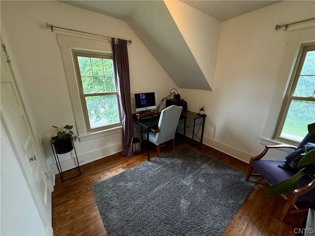 136 Kensington Place, Syracuse, NY 13210