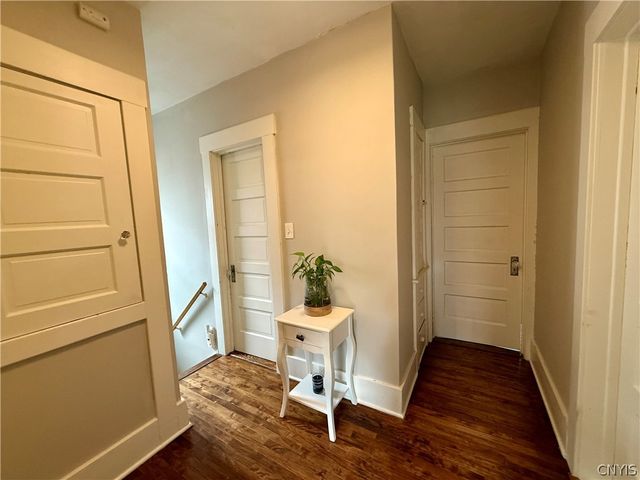 136 Kensington Place, Syracuse, NY 13210
