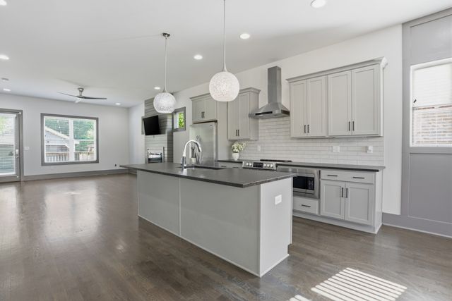 1826 Knowles St, Nashville, TN 37208