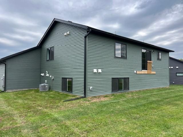 251 Stonelake Drive SE, Rochester, MN 55904