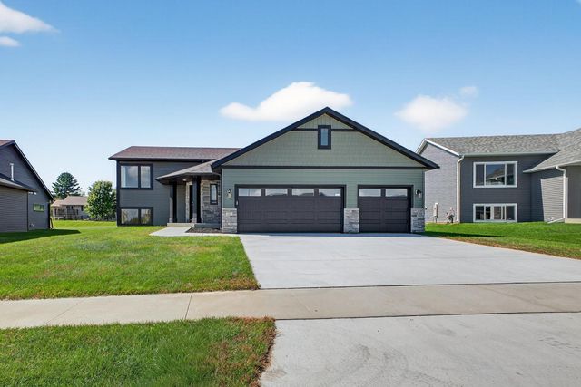 251 Stonelake Drive SE, Rochester, MN 55904