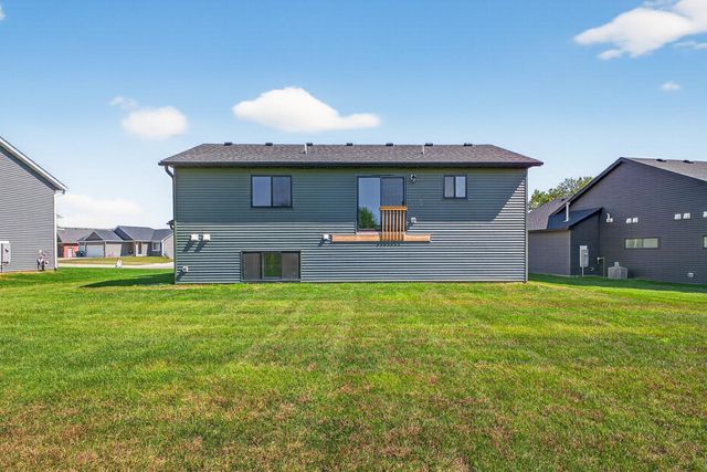 251 Stonelake Drive SE, Rochester, MN 55904