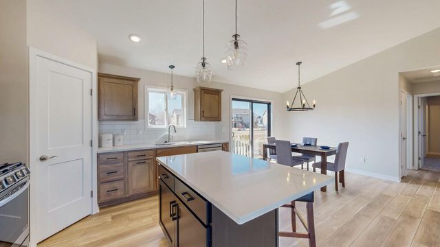 251 Stonelake Drive SE, Rochester, MN 55904