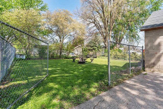 204 1st Street, Brooklyn, WI 53521