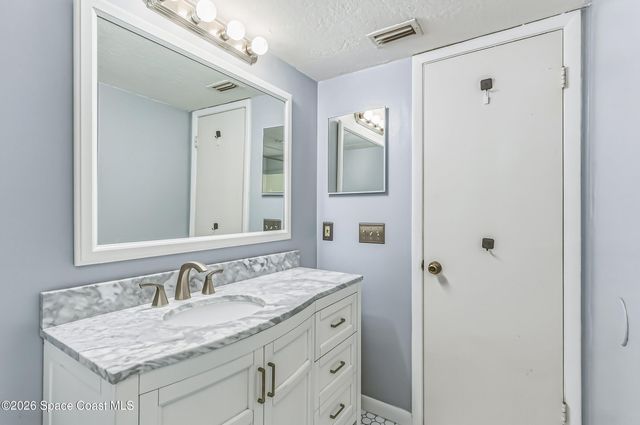 1951 Island Club Drive 37, Indialantic, FL 32903