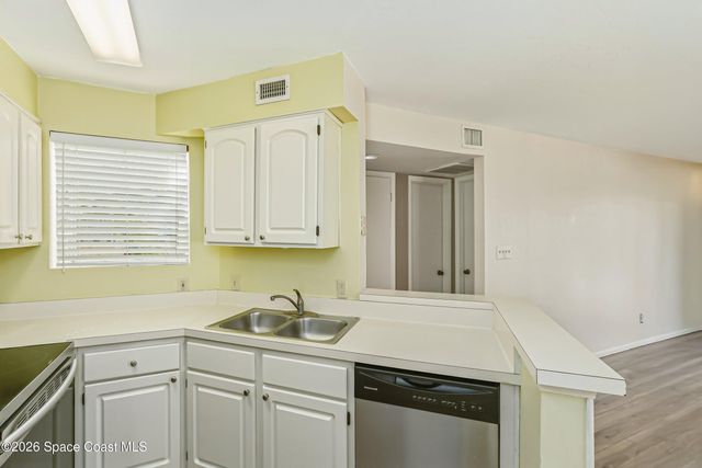 1951 Island Club Drive 37, Indialantic, FL 32903