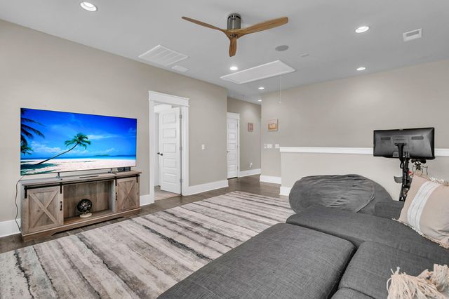 2671 Fountainhead Way, Mount Pleasant, SC 29466