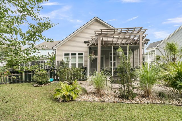 2671 Fountainhead Way, Mount Pleasant, SC 29466