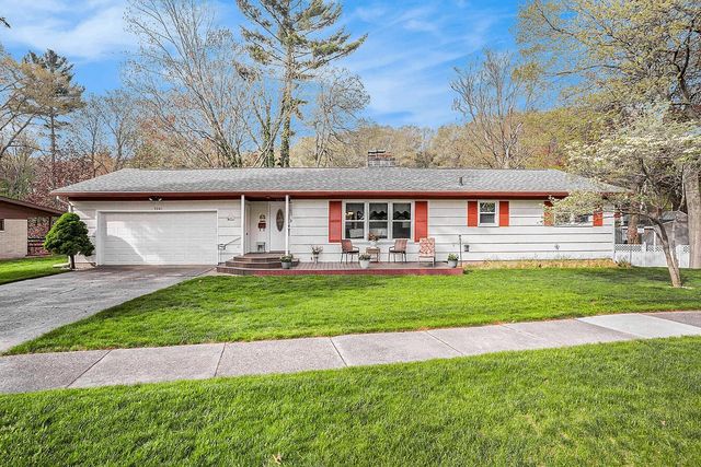 3061 Sherwood Court, Muskegon City, MI 49441