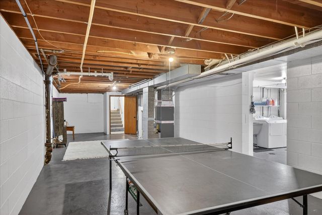 3061 Sherwood Court, Muskegon City, MI 49441