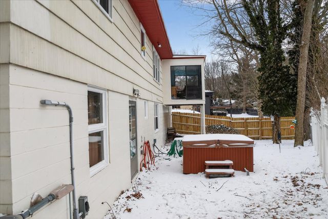 3061 Sherwood Court, Muskegon City, MI 49441