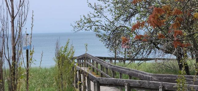 3061 Sherwood Court, Muskegon City, MI 49441